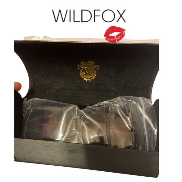 NWT Wildfox $109 Liz Sunglasses | Tortoise main image 5